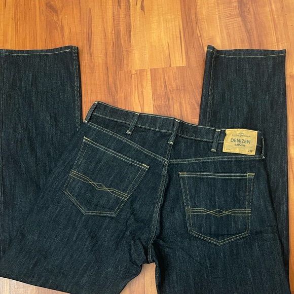 Denizen Jeans - Picture 1 of 4